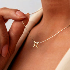 Isabel Bernard Étoiles d’Or Gemini 14 Carat Gold Venetian Necklace With Horoscope IB340180