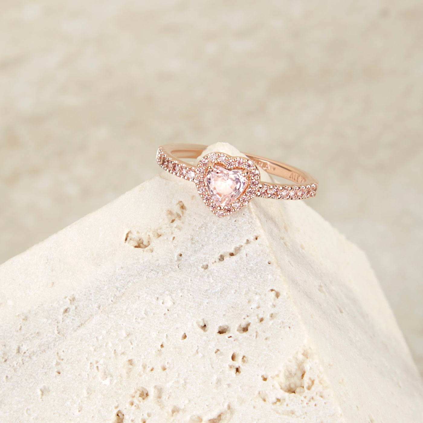 Pandora Timeless Sparkling Elevated Heart Ring 188421C04-56