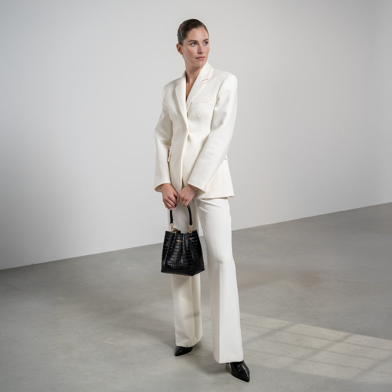 Isabel Bernard Femme Forte Minette Kroko Schwarz Kalbsleder Handtasche IB21114-201-zoom-