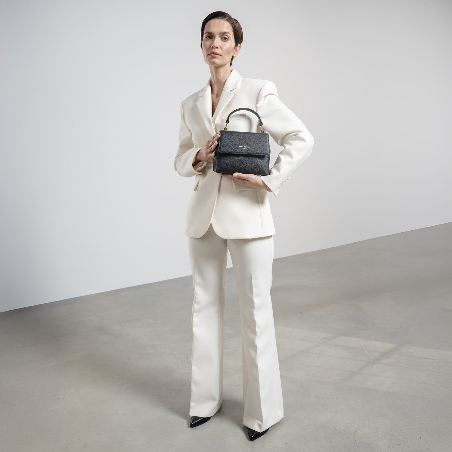 Isabel Bernard Femme Forte Heline Black Handbag IB21107