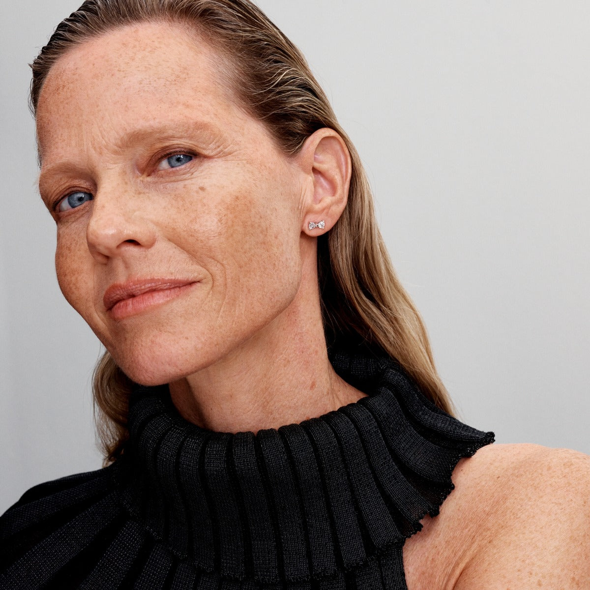 Pandora Timeless 925 Sterling Silver Earrings 293542C01