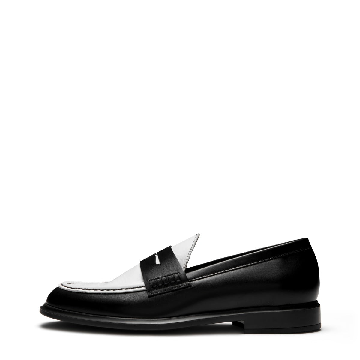 Vendôme Blandine Black and White Calfskin Leather Loafers IB51015-10176-37
